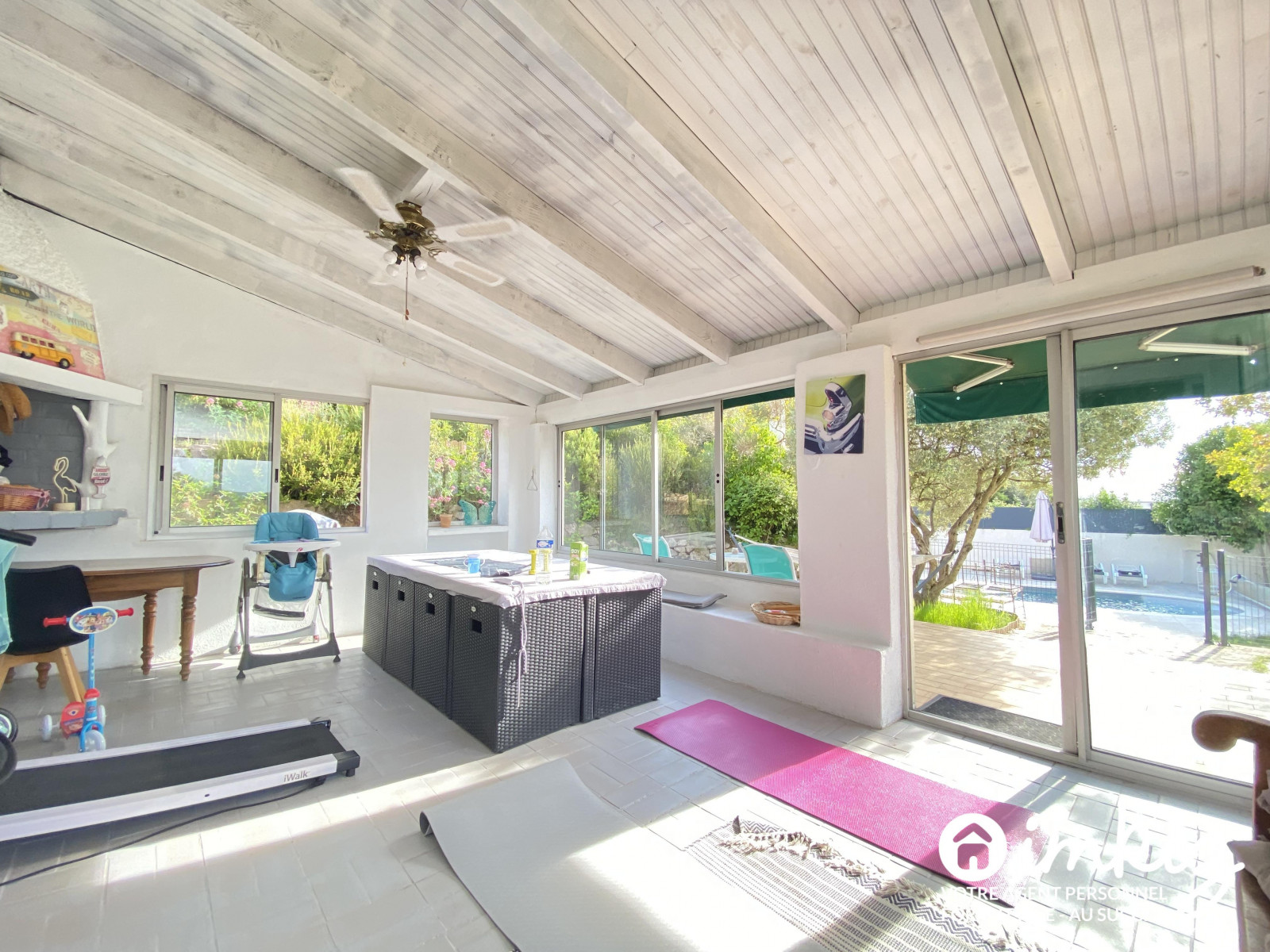 
                                                Vente
                                                 Maison 8 pièces