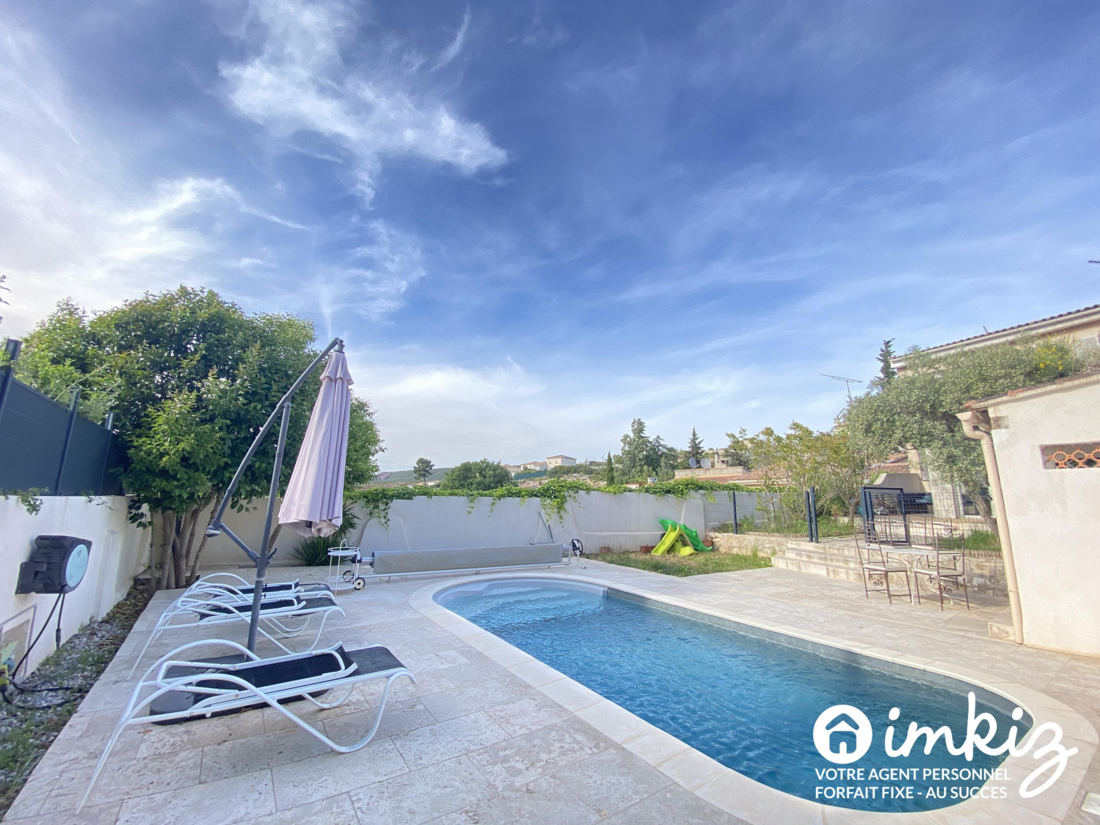 
                                                Vente
                                                 Maison 8 pièces