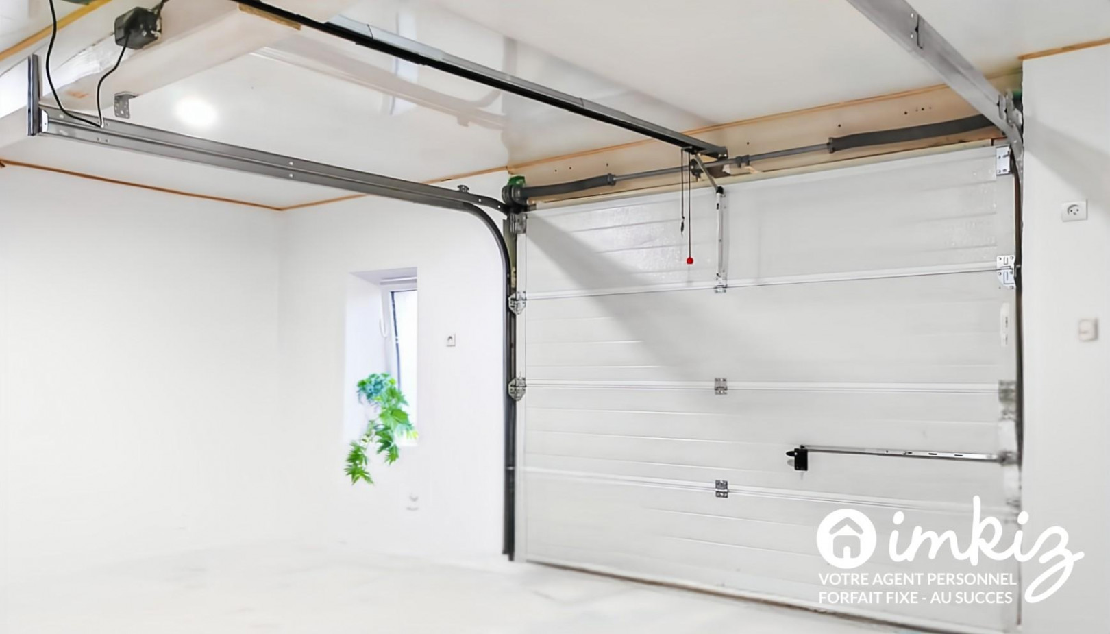 
                                                Vente
                                                 Maison 8 pièces