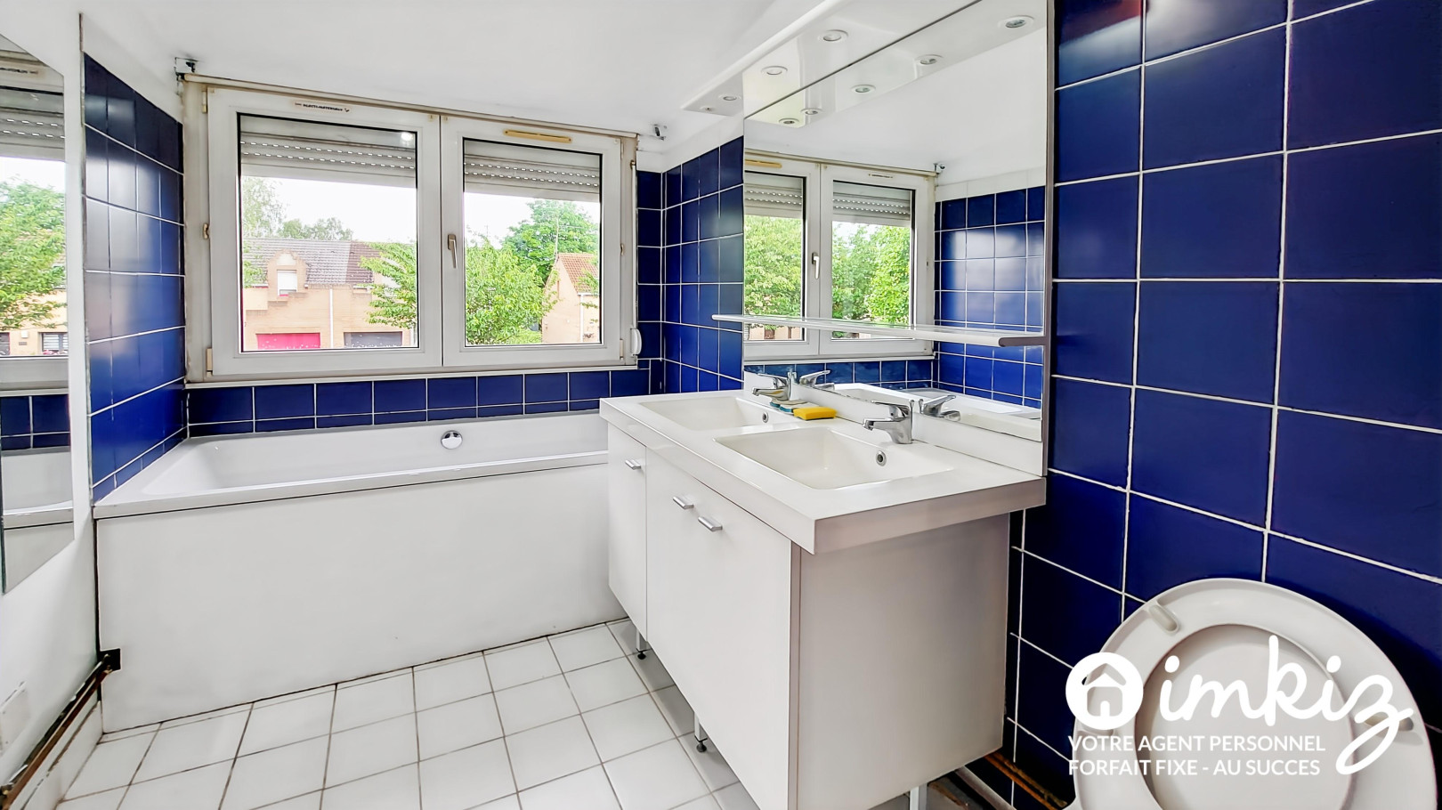 
                                                Vente
                                                 Maison 8 pièces