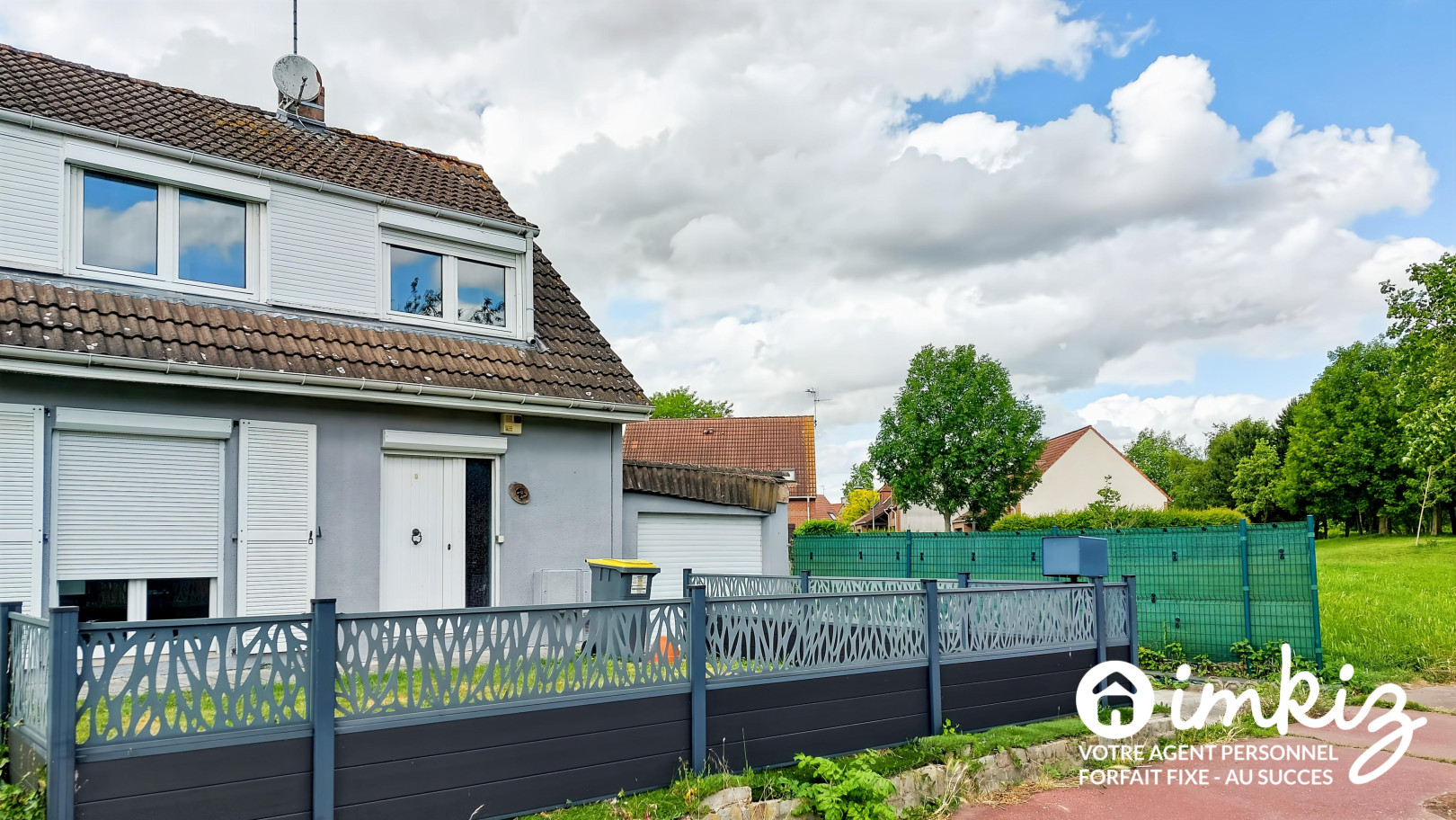 
                                                Vente
                                                 Maison 8 pièces