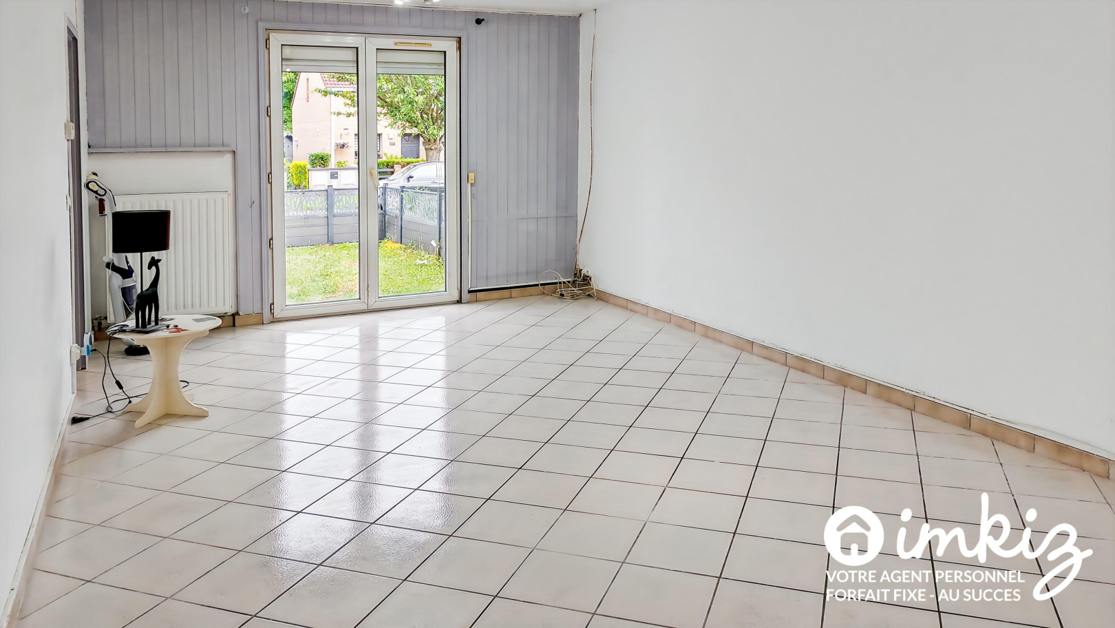 
                                                Vente
                                                 Maison 8 pièces