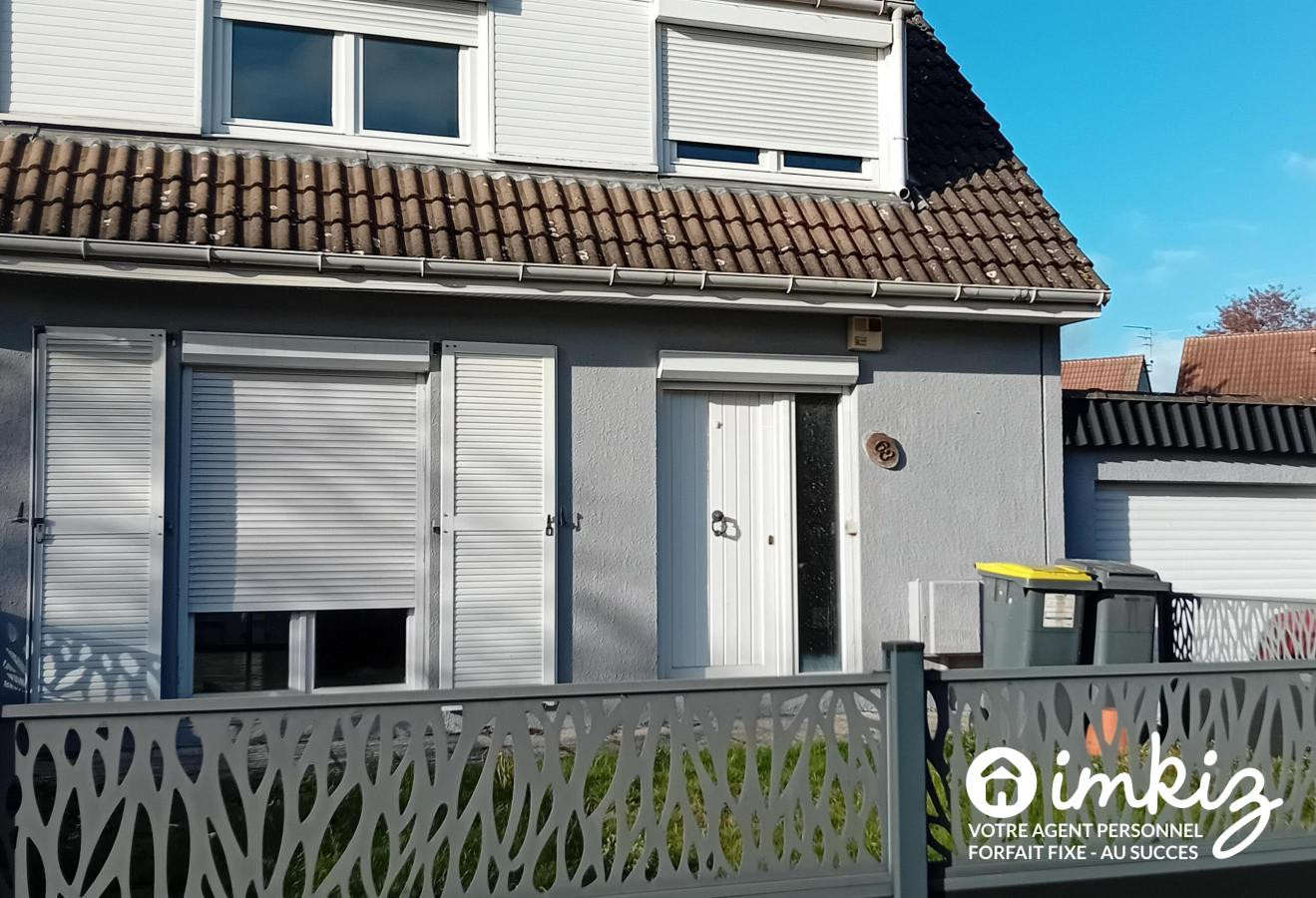 
                                                Vente
                                                 Maison 8 pièces