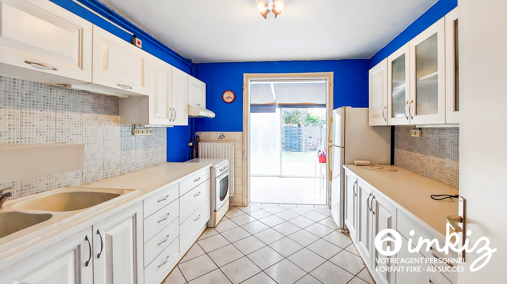 
                                                Vente
                                                 Maison 8 pièces