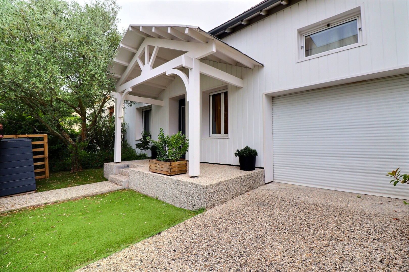 
                                                Vente
                                                 Maison 8 pièces