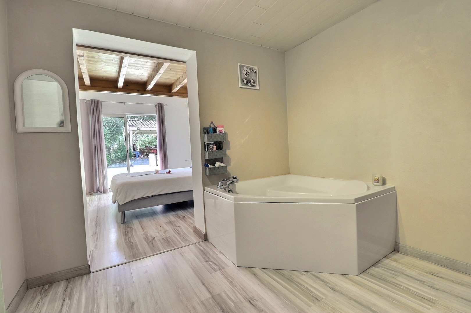 
                                                Vente
                                                 Maison 8 pièces