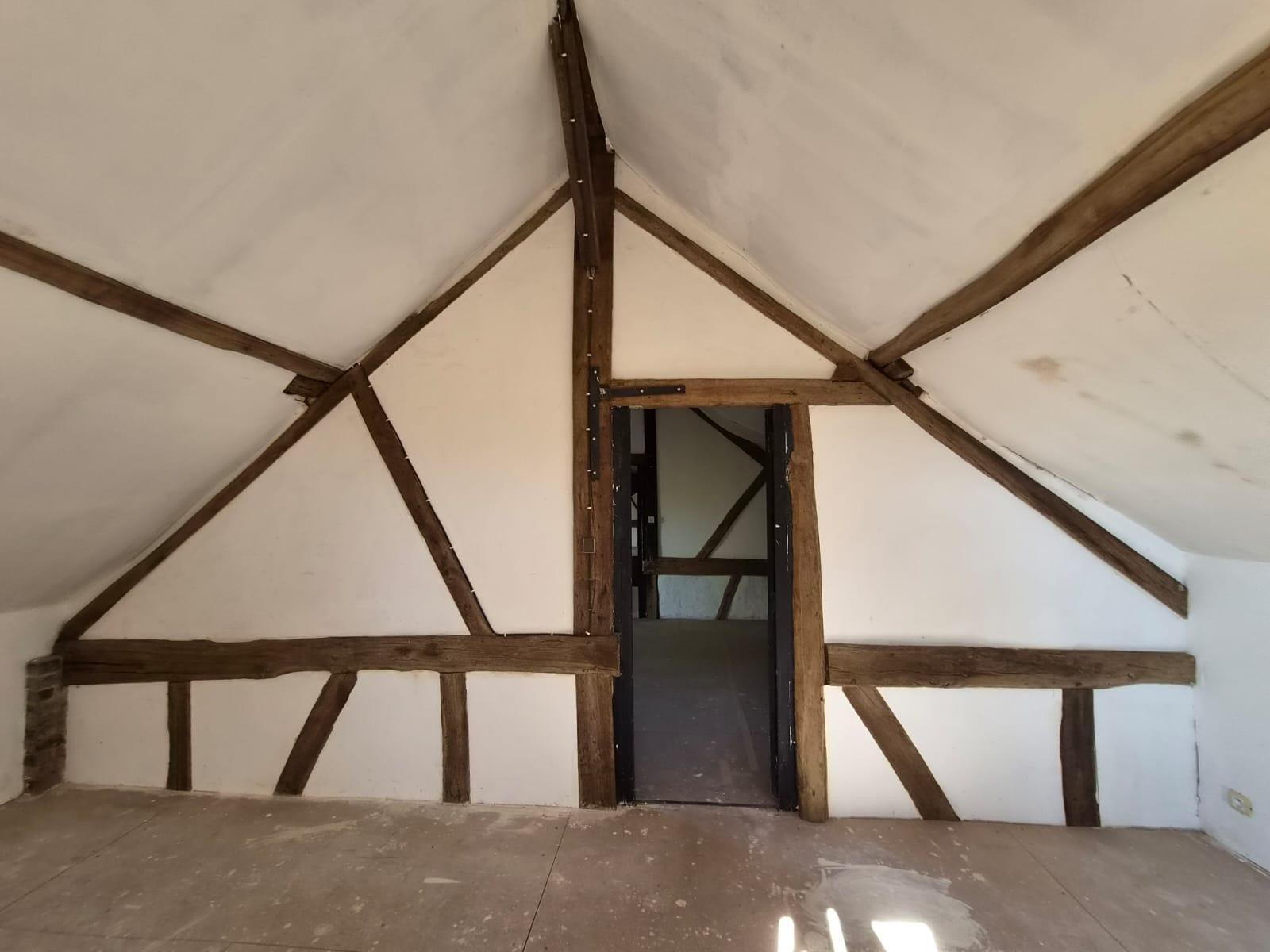 
                                                Vente
                                                 Maison 8 pièces