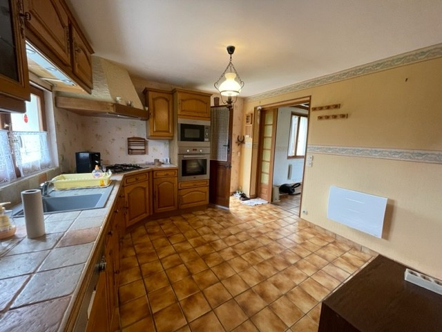 
                                                Vente
                                                 MAISON 80M² 2 CHAMBRES