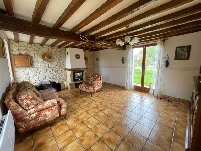 
                                                Vente
                                                 MAISON 80M² 2 CHAMBRES