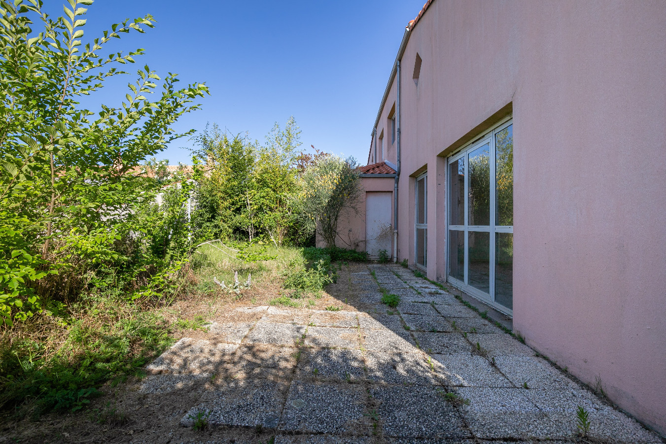 
                                                Vente
                                                 Maison - 88 m² - La Roche-sur-Yon (85)