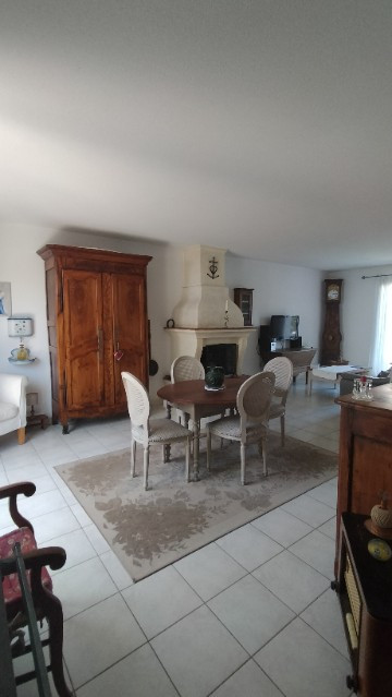 
                                                Vente
                                                 Maison 88m2, 3 chambres, Montpellier