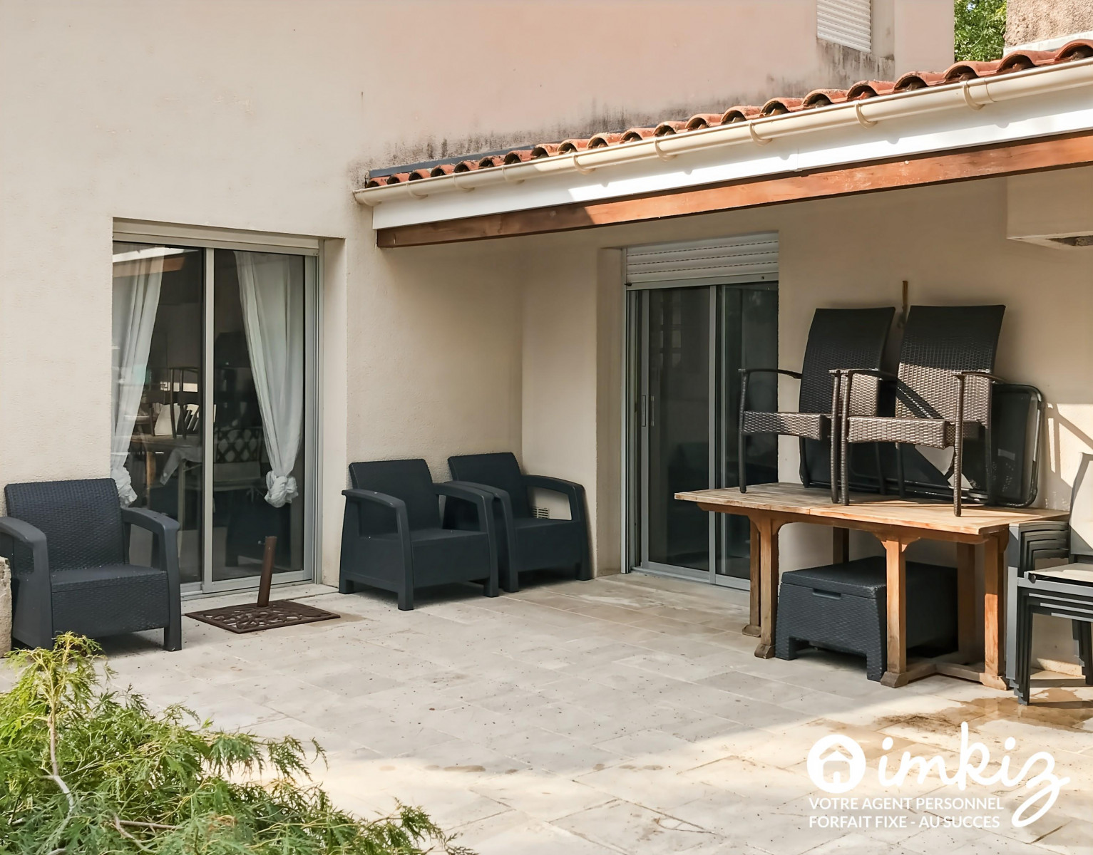 
                                                Vente
                                                 Maison 9 pièces