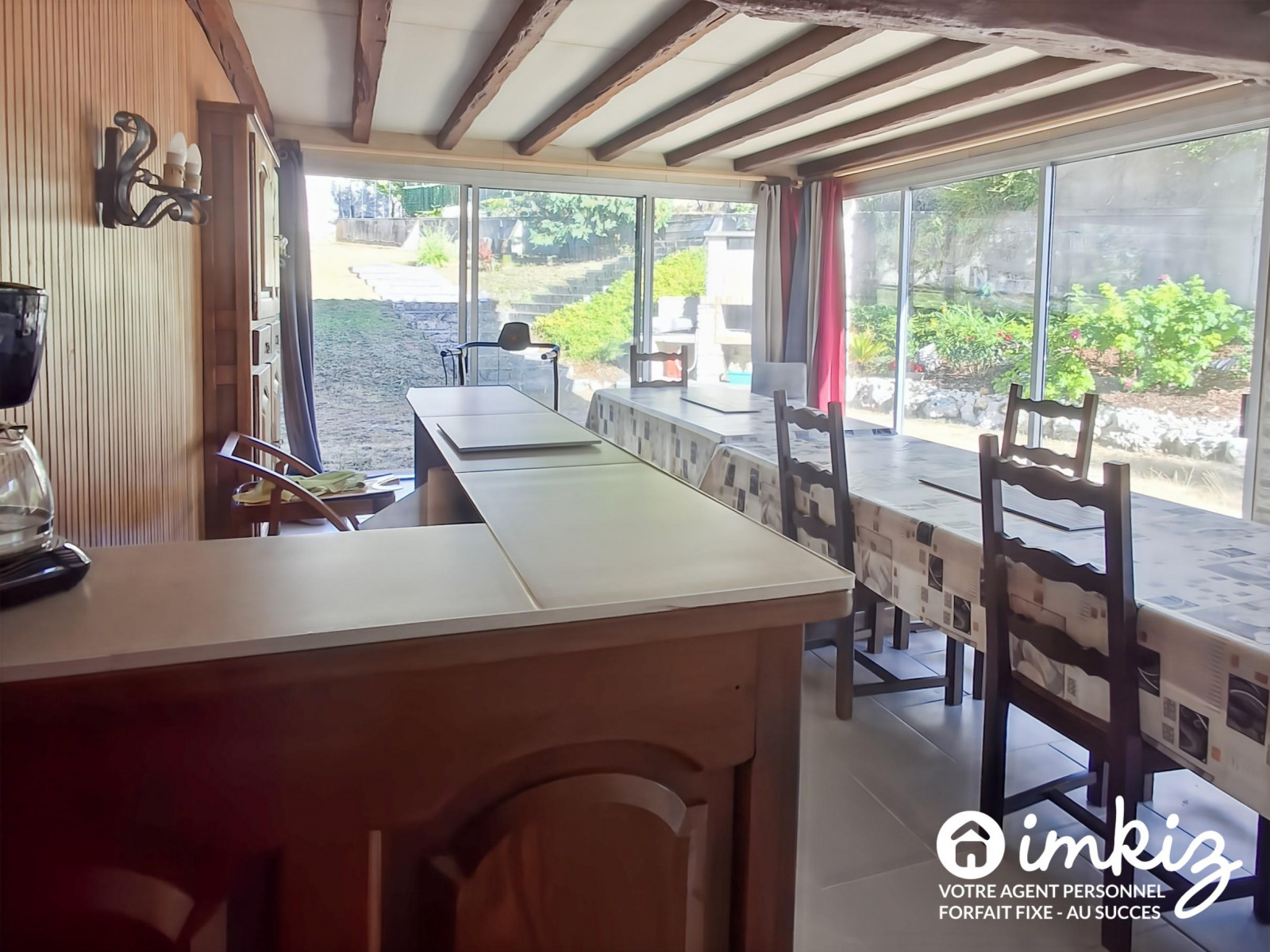 
                                                Vente
                                                 Maison 9 pièces