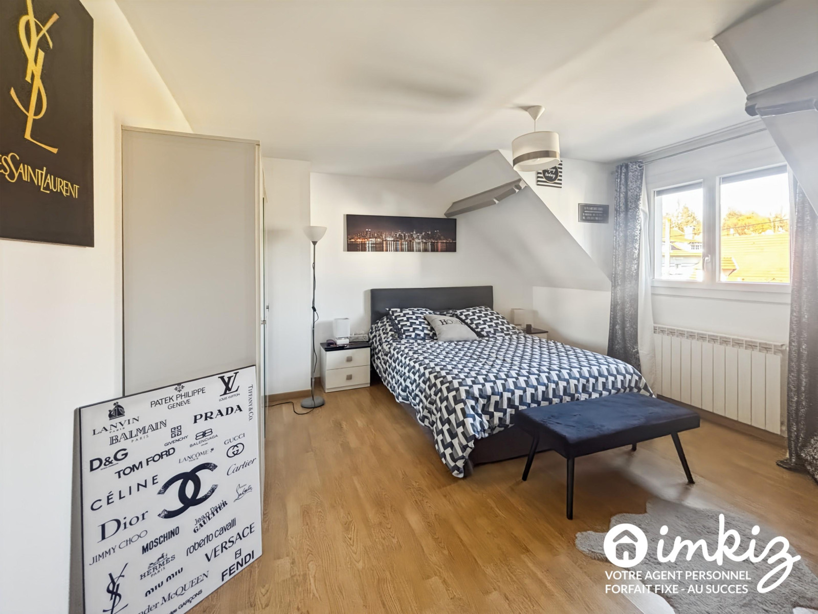 
                                                Vente
                                                 Maison 9 pièces