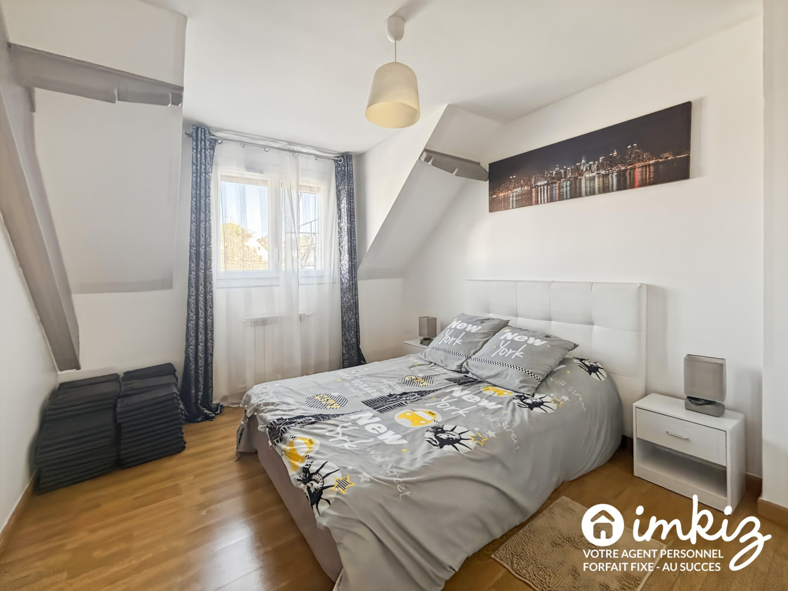 
                                                Vente
                                                 Maison 9 pièces