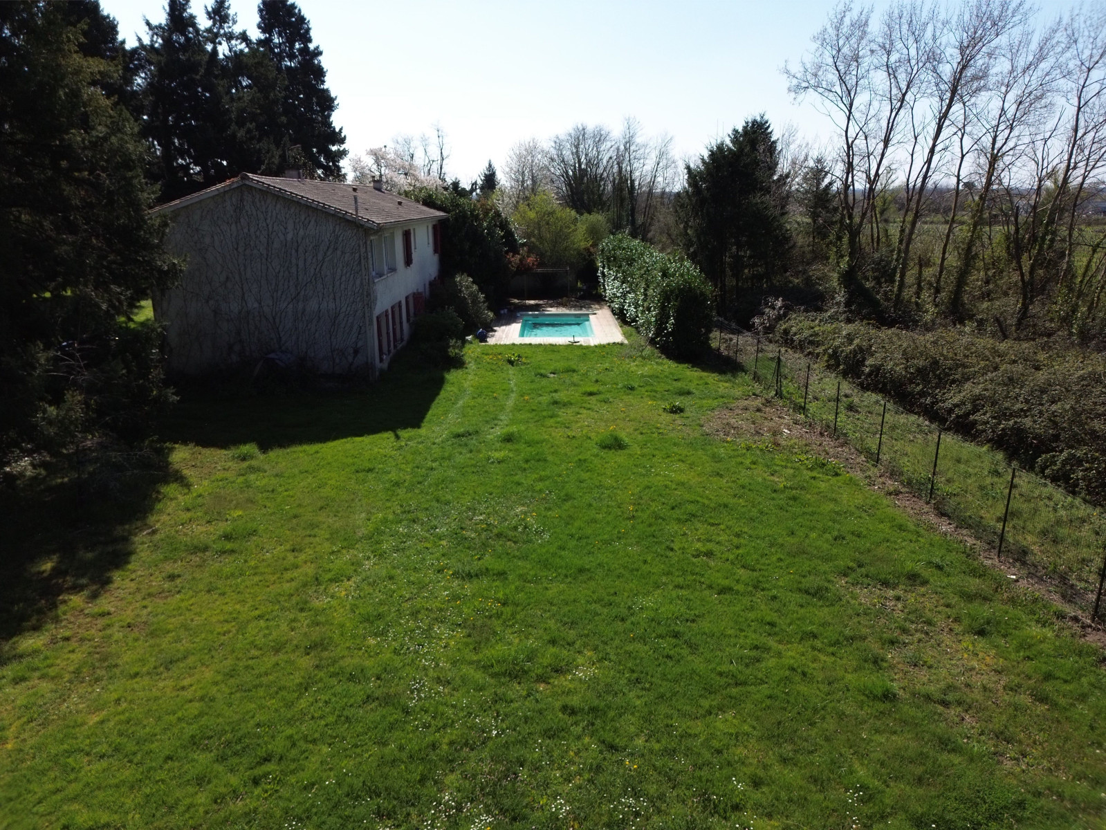 
                                                Vente
                                                 Maison 9 pièces