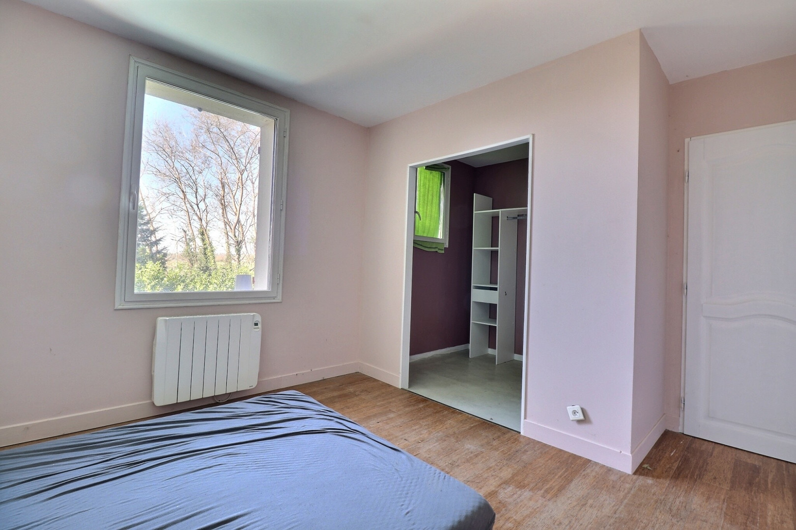 
                                                Vente
                                                 Maison 9 pièces
