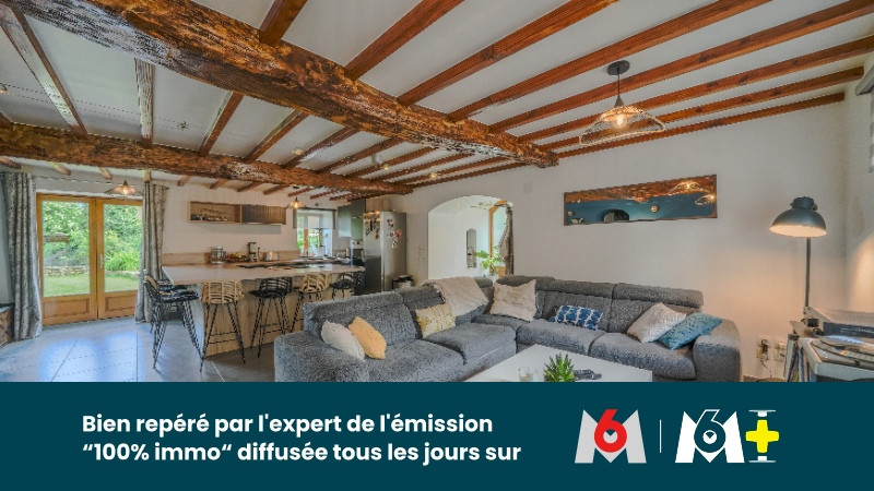 
                                                Vente
                                                 Maison 9 pièces de 197 m²