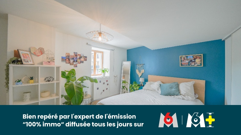 
                                                Vente
                                                 Maison 9 pièces de 197 m²