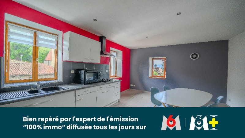 
                                                Vente
                                                 Maison 9 pièces de 197 m²