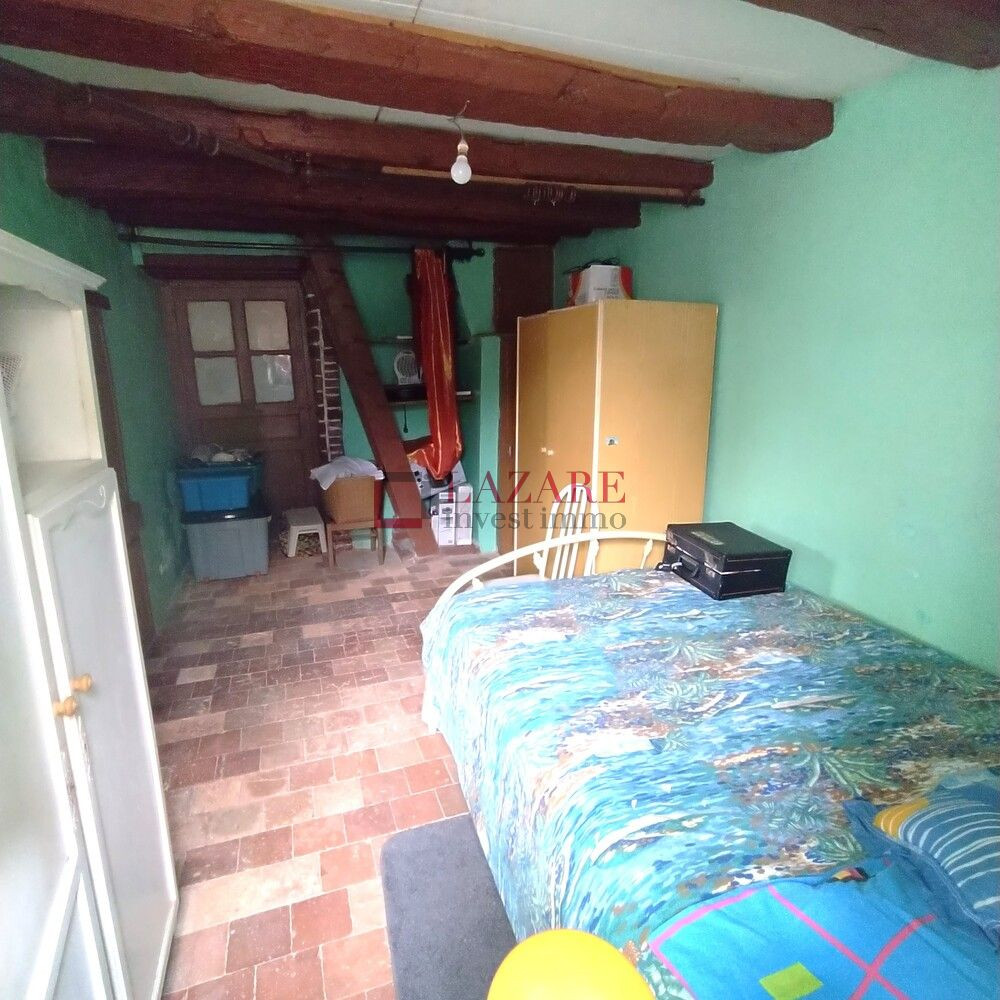 
                                                Vente
                                                 Maison 91 m²  a rénover