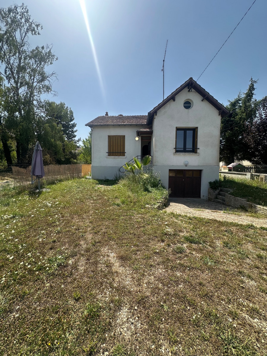 
                                                Vente
                                                 Maison à Auxerre Proche stade