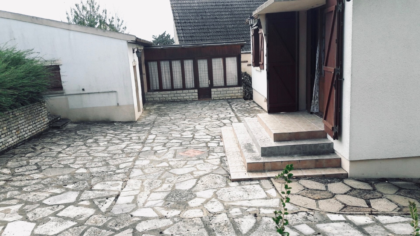 
                                                Vente
                                                 Maison à Cheny 89400
