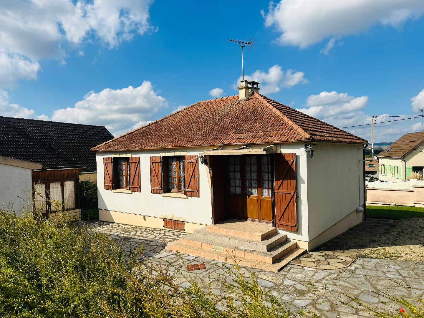 
                                                Vente
                                                 Maison à Cheny 89400