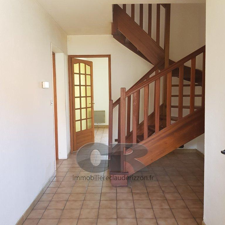 
                                                Location
                                                 MAISON A LOUER A LUDRES