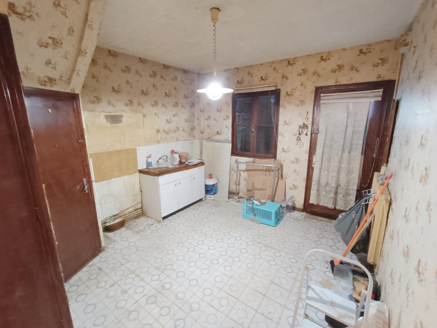 
                                                Vente
                                                 Maison à rénover 2 chambres St Pierre