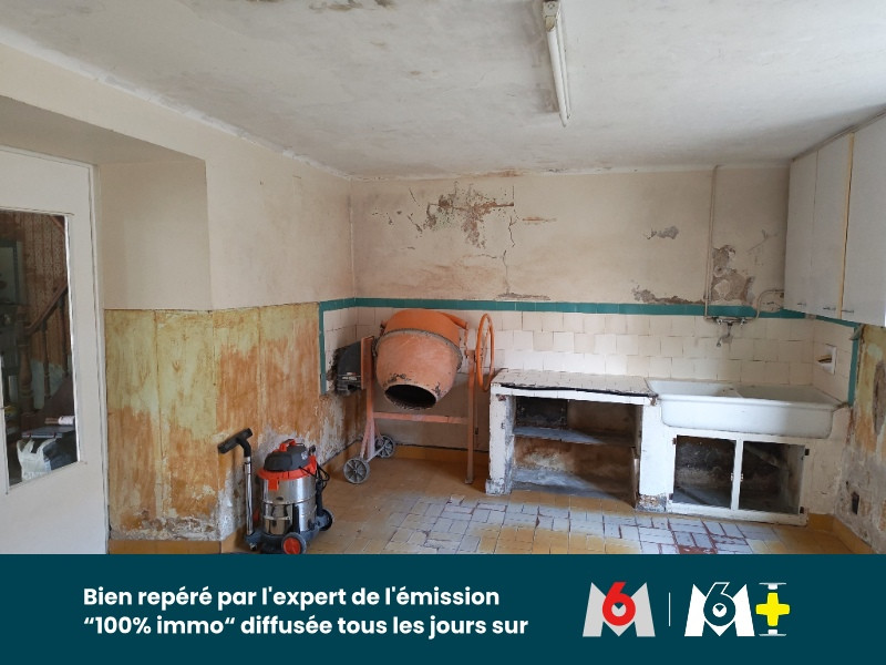 
                                                Vente
                                                 Maison a renover - 200m2 - Fort potentiel