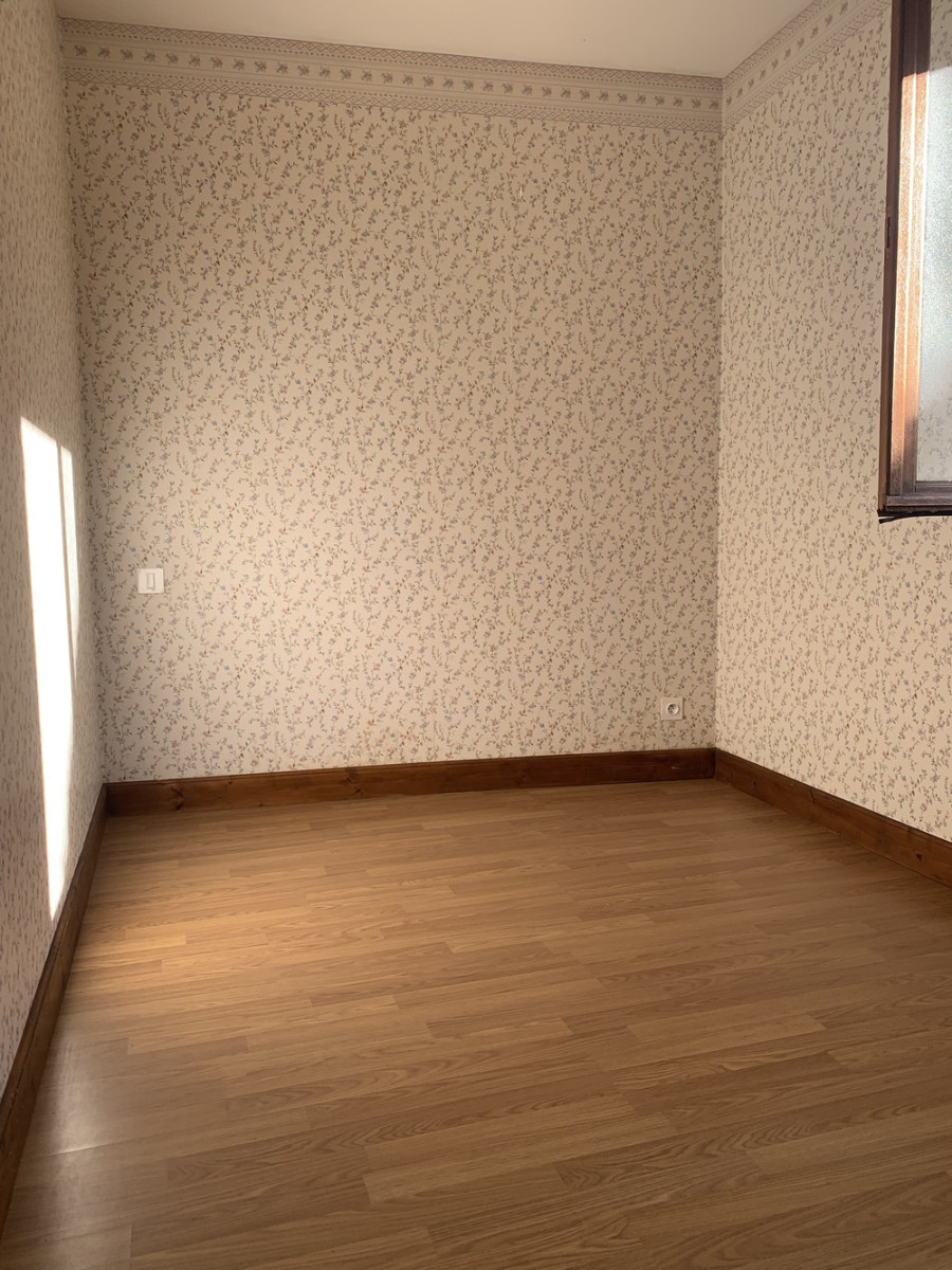 
                                                Vente
                                                 Maison à rénover