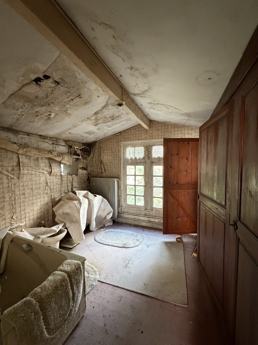 
                                                Vente
                                                 Maison à rénover