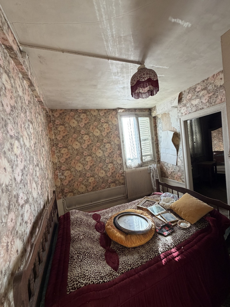 
                                                Vente
                                                 Maison à rénover