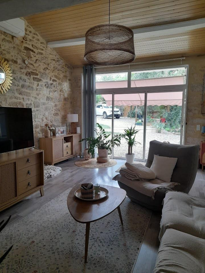 
                                                Location
                                                 Maison à Saint Maximin