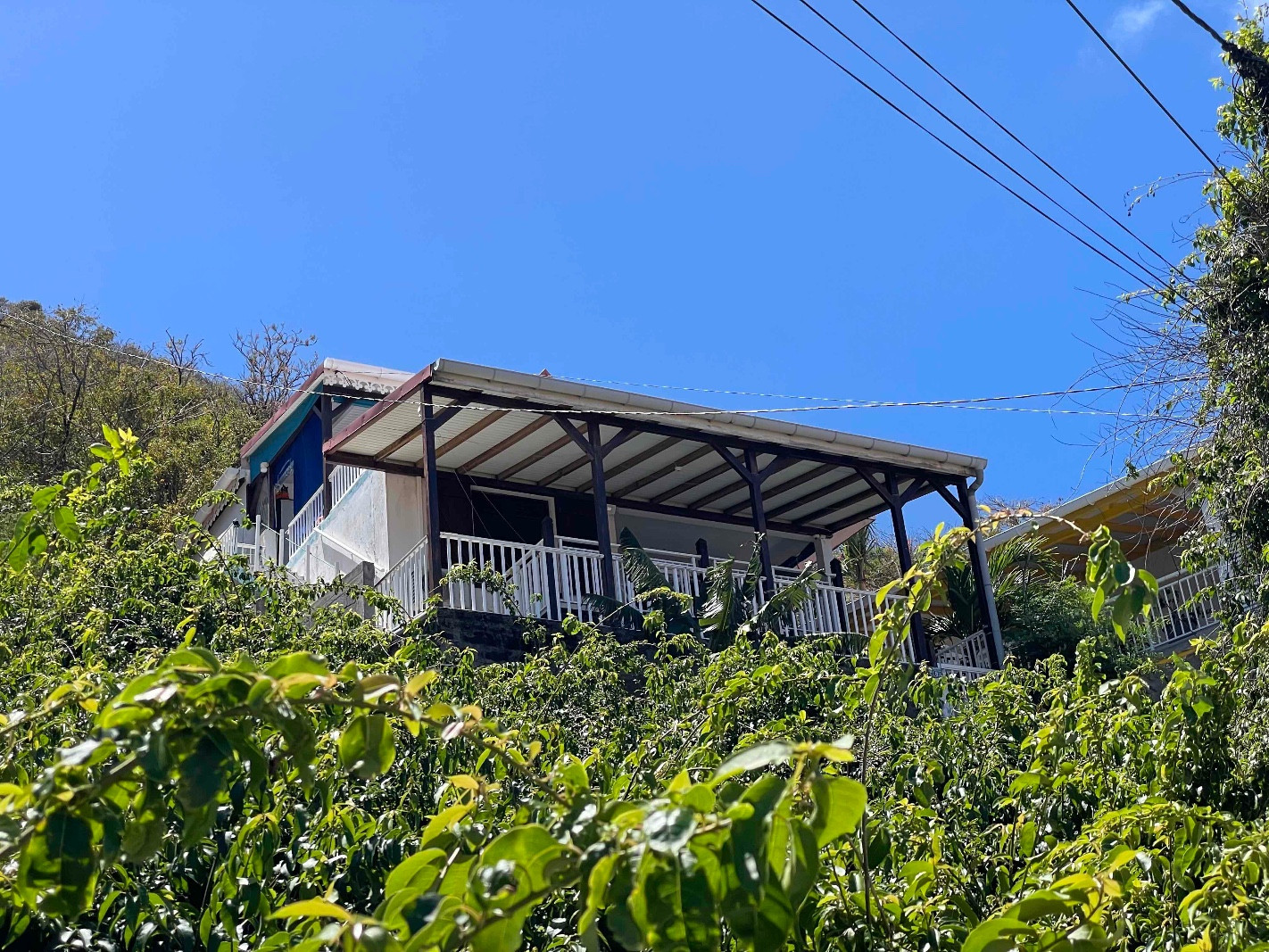 
                                                Vente
                                                 Maison à Terre de Haut avec vue sur la baie.