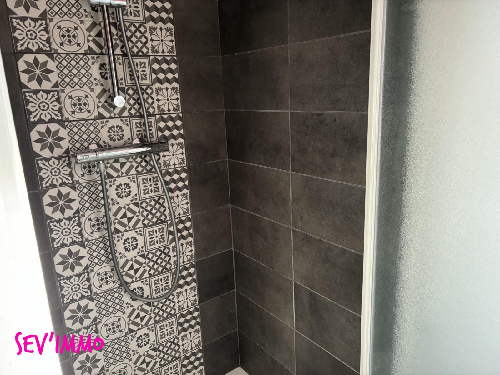 
                                                Vente
                                                 Maison à vendre Creuzier-le-Vieux