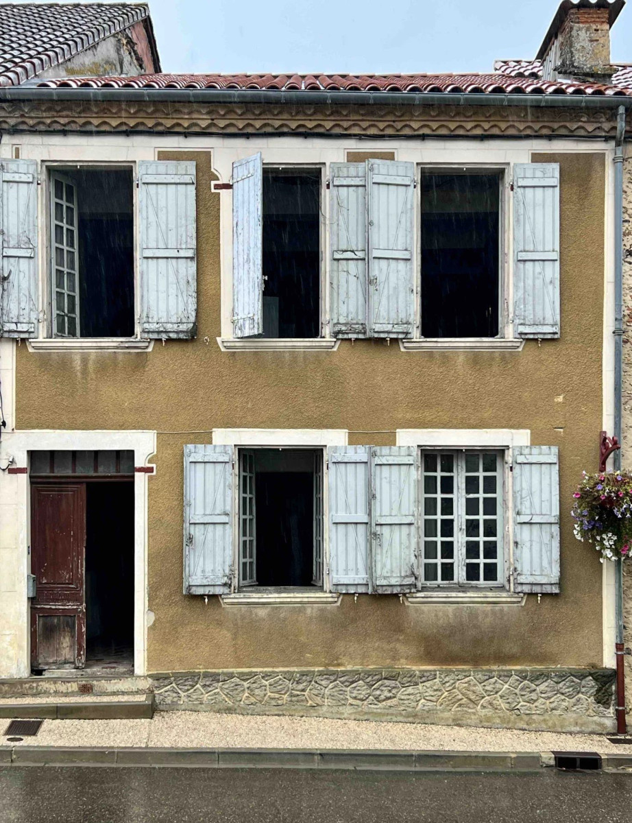 
                                                Vente
                                                 Maison à vendre | Le Houga | Gers