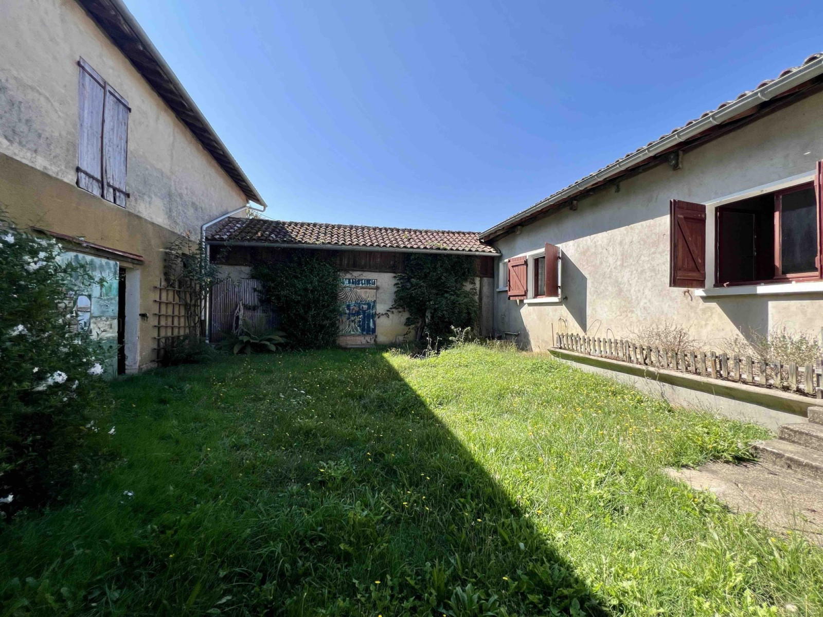 
                                                Vente
                                                 Maison à vendre | Mormès | Gers (32)