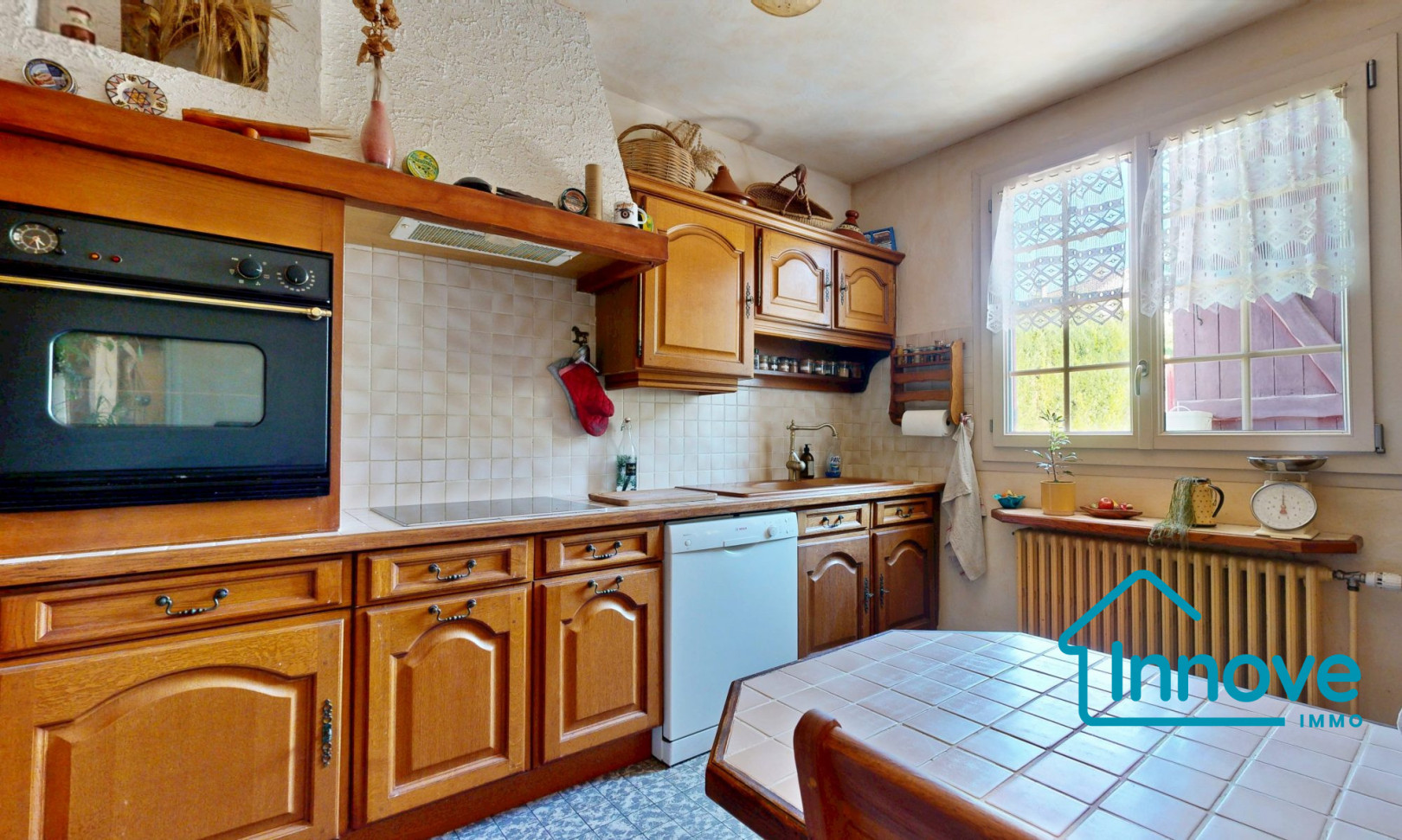 
                                                Vente
                                                 MAISON A VENDRE - ROUVRES - VIE DE PLAIN PIED ET SOUS SOL TOTAL