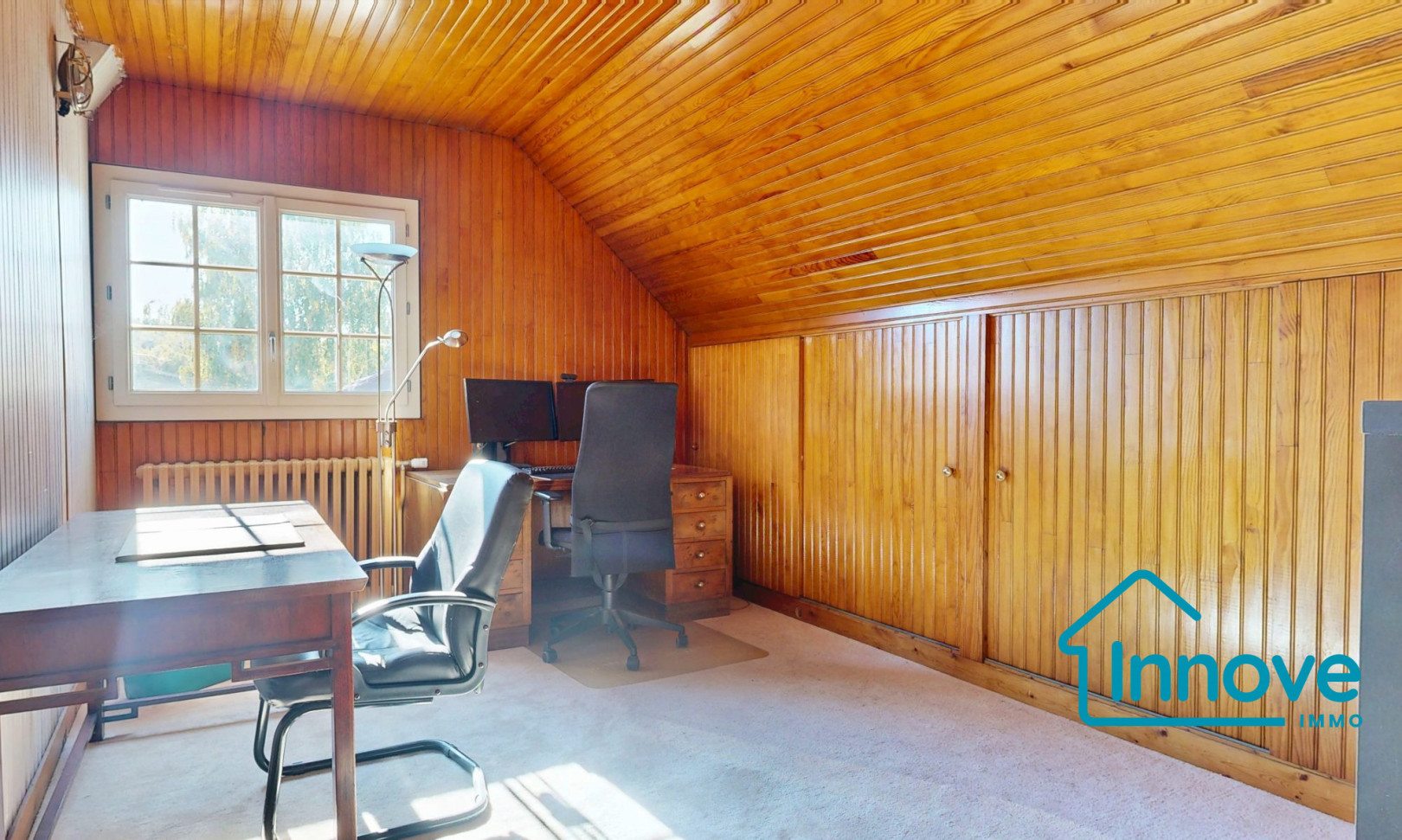 
                                                Vente
                                                 MAISON A VENDRE - ROUVRES - VIE DE PLAIN PIED ET SOUS SOL TOTAL