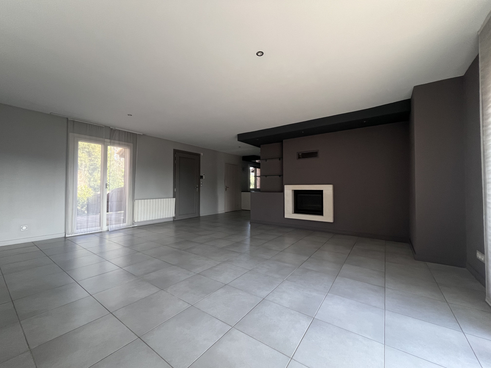 
                                                Vente
                                                 Maison à vendre sur Ecully