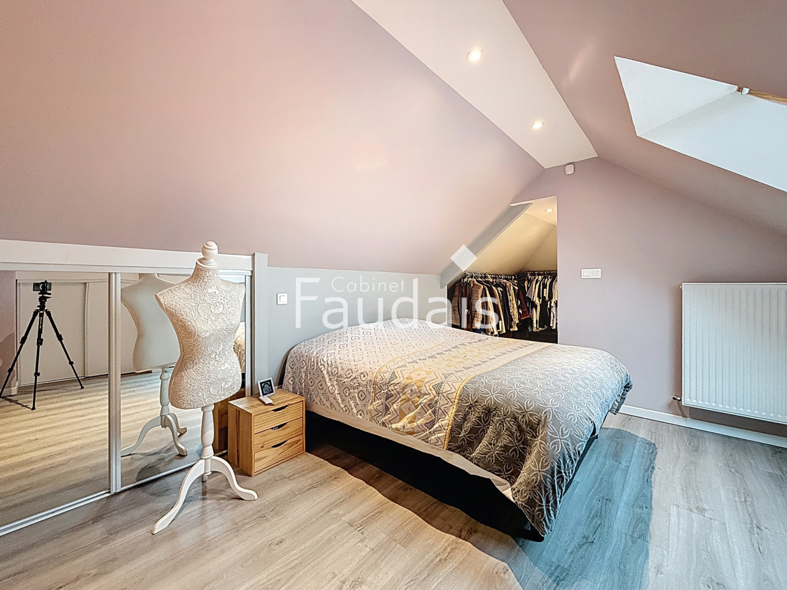 
                                                Vente
                                                 Maison - Agneaux - 3 chambres - proximité commerces et école