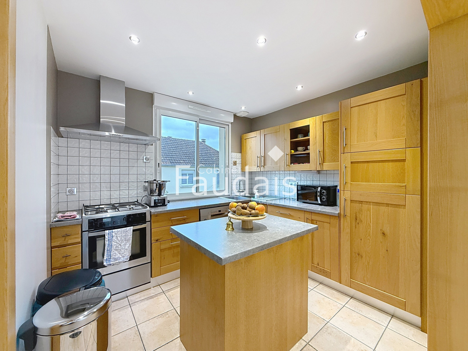 
                                                Vente
                                                 Maison - Agneaux - 3 chambres - proximité commerces et école