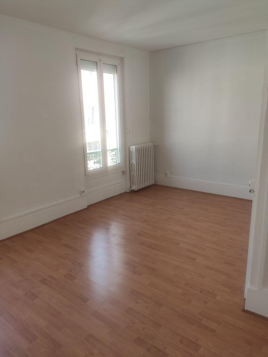 
                                                Location
                                                 Maison agréable a vivre