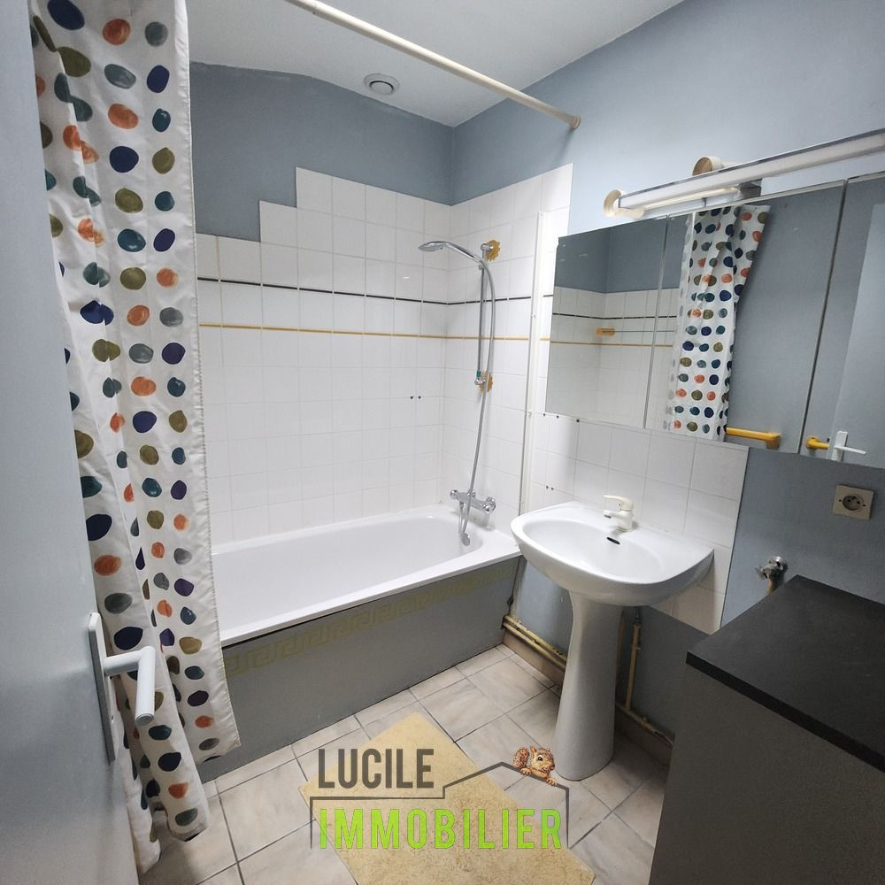 
                                                Vente
                                                 Maison amiénoise T4