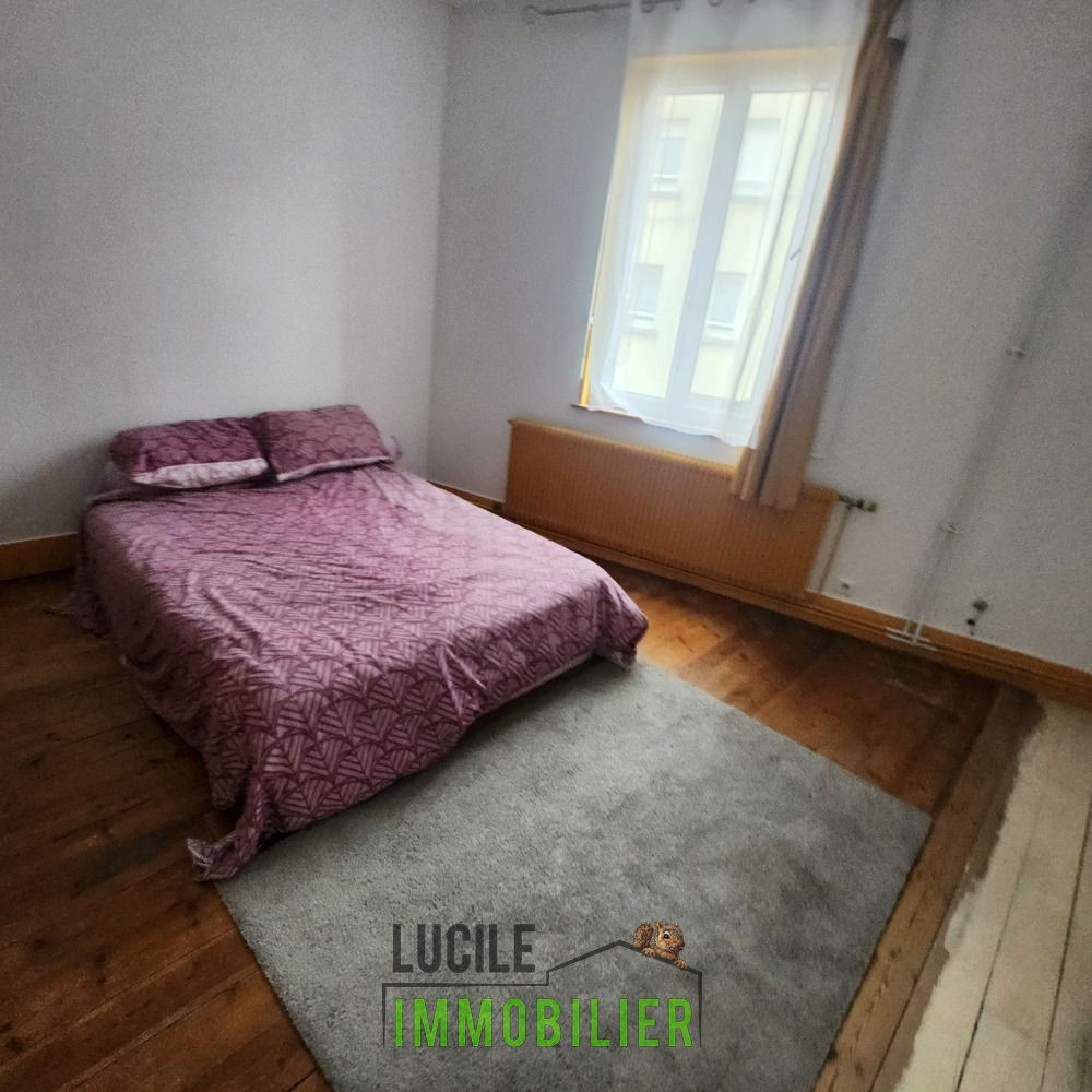 
                                                Vente
                                                 Maison amiénoise T4