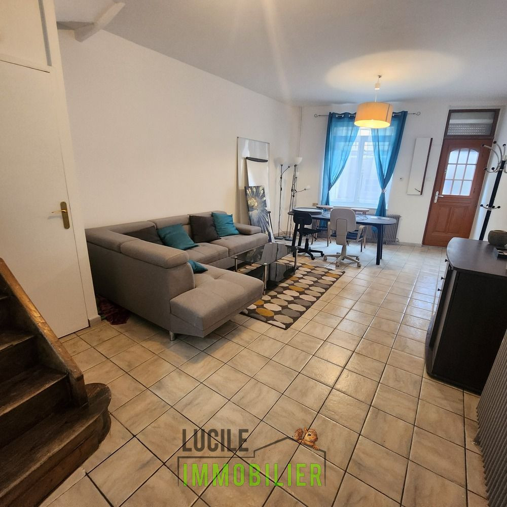 
                                                Vente
                                                 Maison amiénoise T4