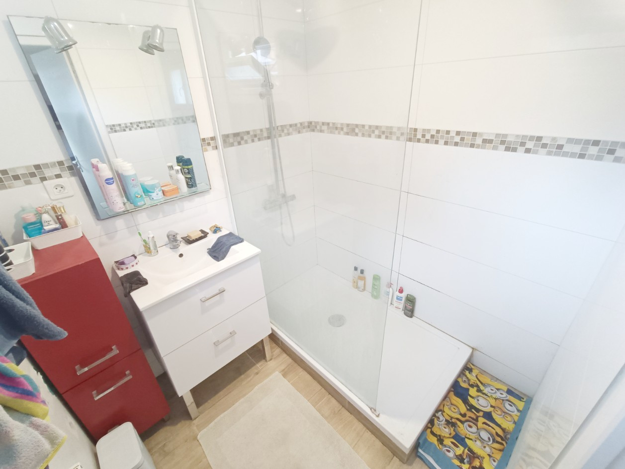 
                                                Vente
                                                 Maison Amiens 3 chambres bureau