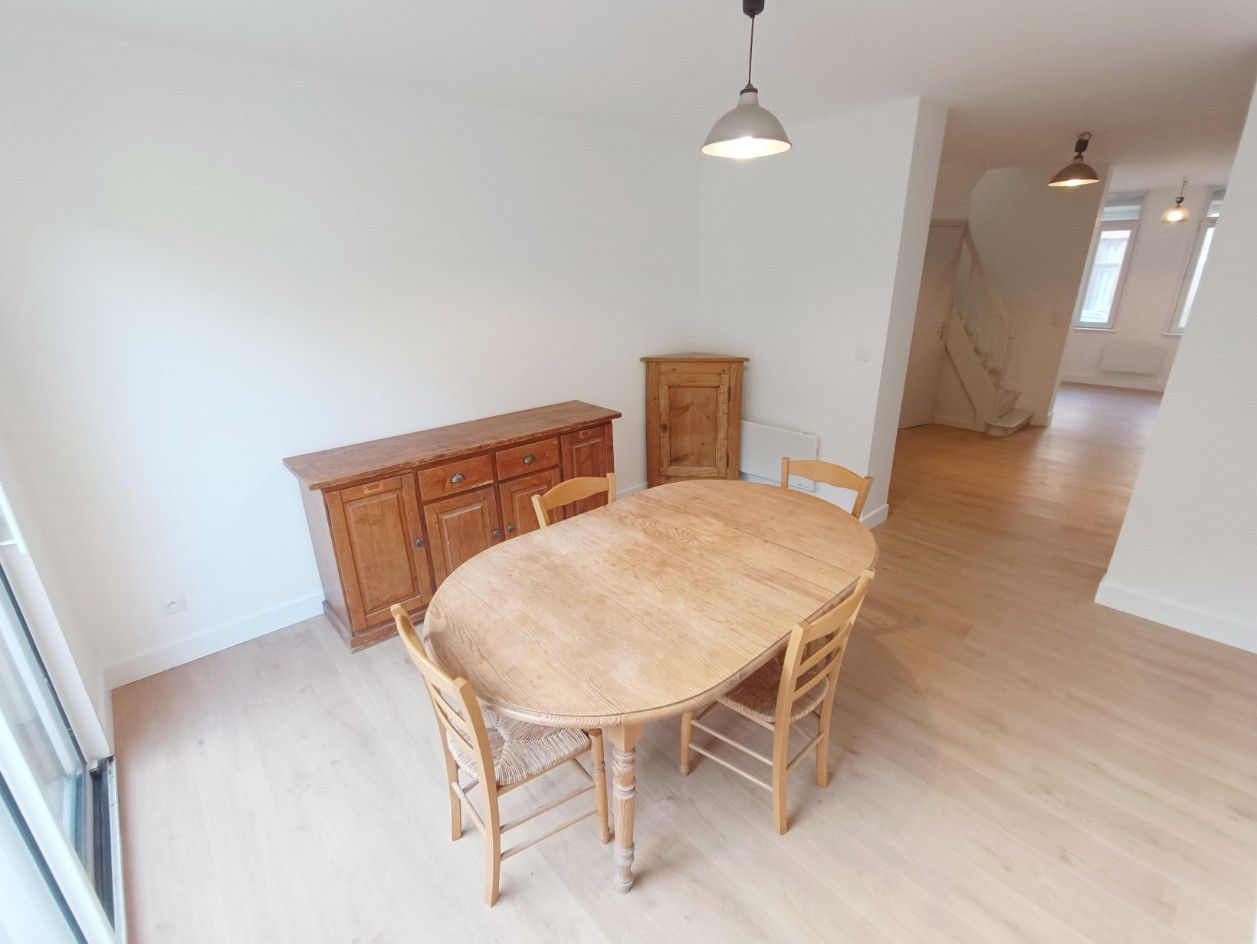
                                                Location
                                                 Maison Amiens 3 chambres et grande terrasse